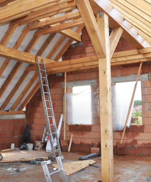 charpente-traditionnelle-maison-contemporaine